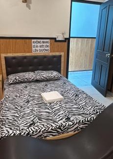 Tan Phu District Hotel | Công Ty TNHH Khách Sạn Gia Hân