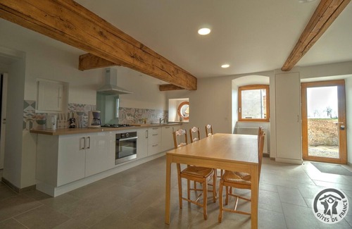 Villecheneve Casa | Côté Cour - Villecheneve