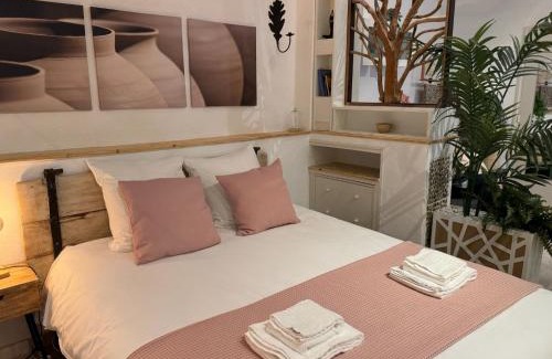 Aubiere Apartamento | Côté Jardin - Studio voûté by PRIM0 C0NCIERGERIE