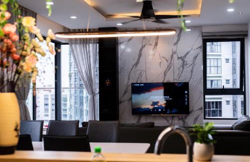 Tan Phu District Apartamento | Căn Hộ 3 Phòng Ngủ View Hồ Sinh Thái, Cạnh Aeon Mall