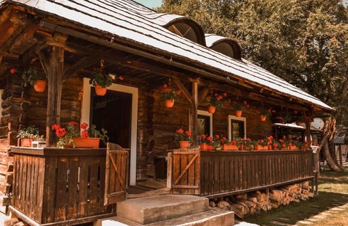 Campulung Moldovenesc Casa | Căsuța “La Bubuțu”
