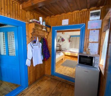 Breb Casa | Căsuța Tivadar