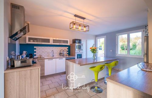 Parigne-lʼEveque Casa | Cœur de Sarthe - Maison 20pers - Balnéo - BBQ