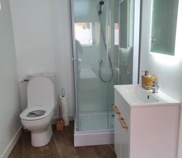 Valras-Plage Apartamento | Cœur de Valras, Mer à 400m - Piscine Privée - Clim