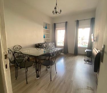 Gap Apartamento | Cœur de ville au 1er 66M2, vu sur la place