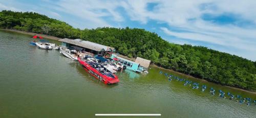 Can Gio Otro | Cần Giờ Floating House