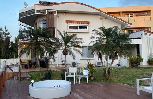 Nakadomari Casa | C 380㎡ Vista al mar en la cima de Onna Quiet 4BR 3bath