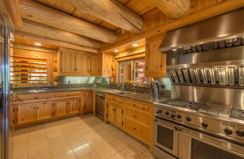 Valley Ranch Casa | C & C Lodge
