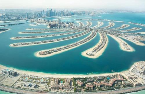 Palm Jumeirah Complejo | C Central Hotel and Resort The Palm
