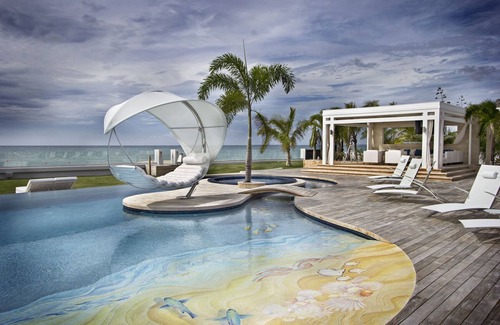 Plum Bay Villa | C'est La Vie - Luxury beachfront villa