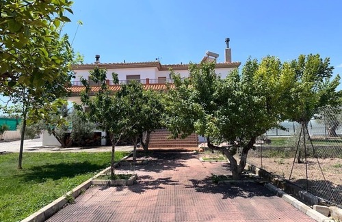 Baza Cabaña | C. Rural a 5 min. del Parque Natural Sierra de Baza , ideal para familias..