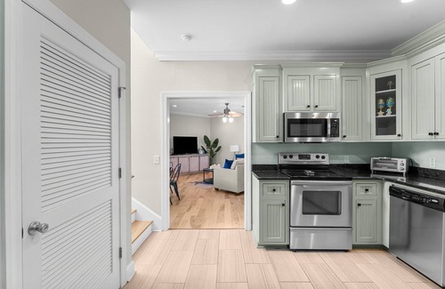 Kiska Beach Casa | C's The Day! Second to the beach, 3 Bed Plus loft