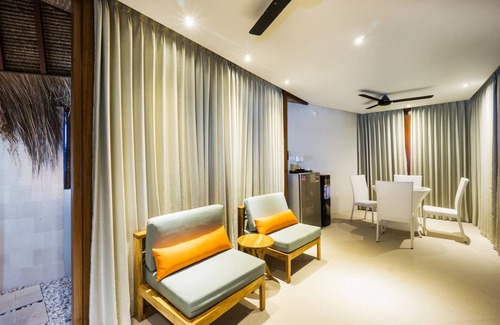Jungut Batu Cama Y Desayuno | C-View Villas