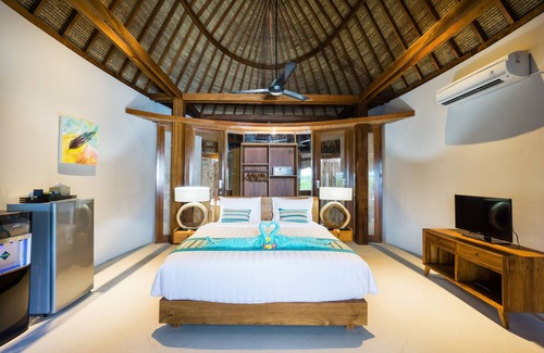 Jungut Batu Cama Y Desayuno | C-View Villas