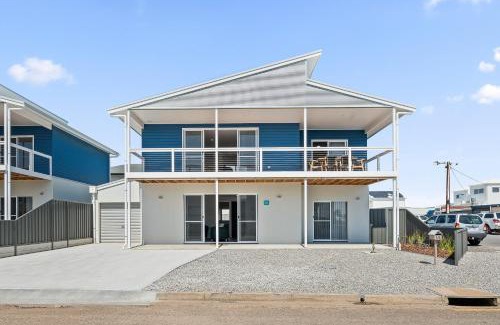 Aldinga Beach Casa | C-Views - Aldinga Beach - C21 SouthCoast Holidays