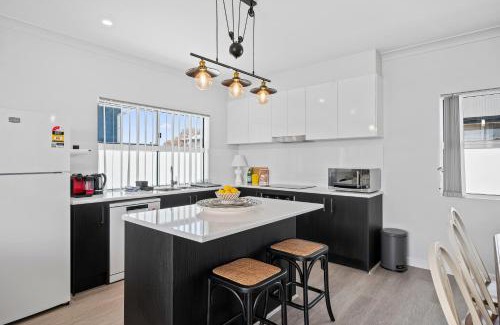 Aldinga Beach Casa | C-Views - Aldinga Beach - C21 SouthCoast Holidays