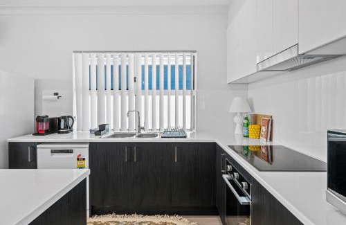 Aldinga Beach Casa | C-Views - Aldinga Beach - C21 SouthCoast Holidays