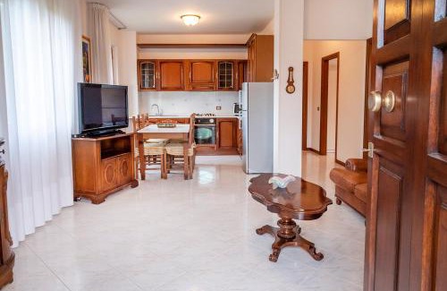 Camerano Apartamento | C012 - Camerano, bilocale con doppi servizi e giardino panoramico