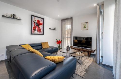Riou - Petit Juas - Av de Grasse Apartamento | C035-Cannes Centre appartement 3 pièces avec parking