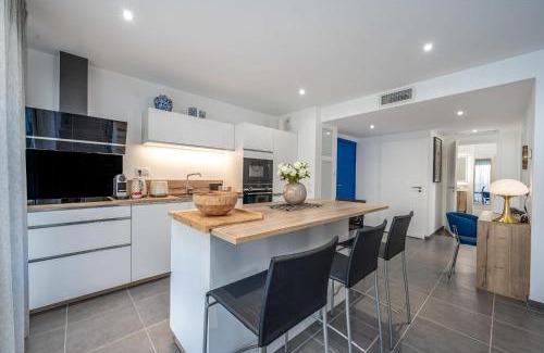 Riou - Petit Juas - Av de Grasse Apartamento | C035-Cannes Centre appartement 3 pièces avec parking
