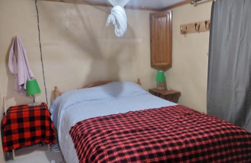 Maasai Mara Cama Y Desayuno | C12 homestay sekenani