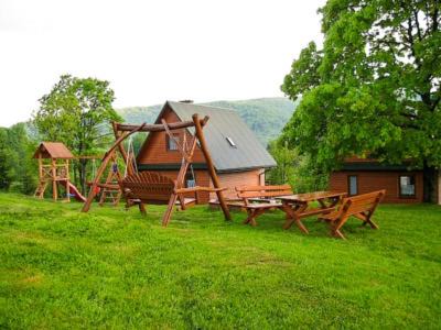 Wetlina Chalet De Esquí | Całoroczne Domki Zacisze Hnatowego Berda w Wetlinie