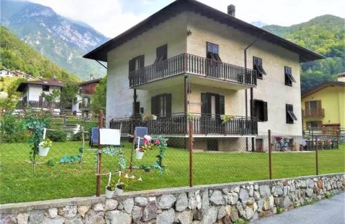 Mezzolago Apartamento | Ca' Albano