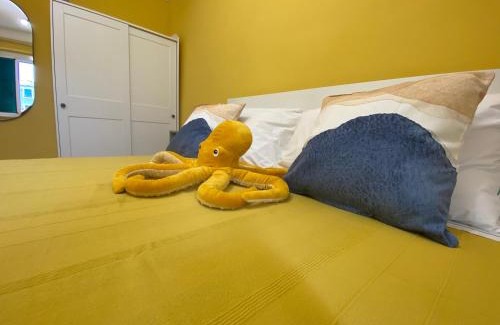 Vernazza Apartamento | Ca' Bea with AC and Terrace