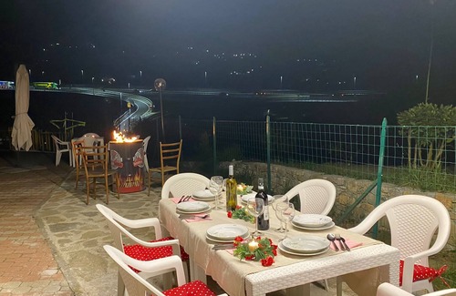 Gorra Apartamento | Ca de Matette located just a few minutes' drive from beautiful Finalborgo.