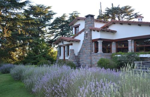 La Falda Hotel | Ca´Montana Hostal Boutique