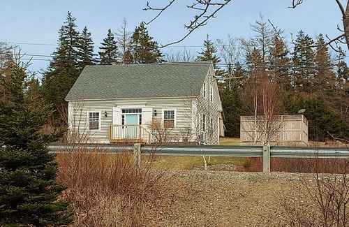 Guysborough County Casa | Cozy Harbour House - Scenic-relaxing-waterfront