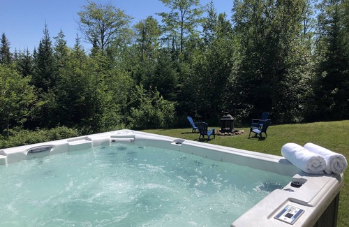 Petite-Riviere-Saint-Francois Chalet De Esquí | L'Éveil du fleuve. Détente, Spa, nature et ski.