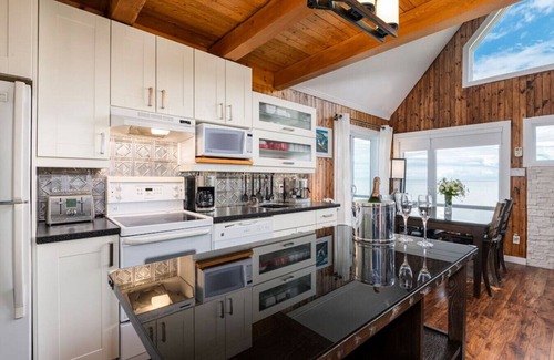 Petite-Riviere-Saint-Francois Casa | 232 · Les Immeubles Charlevoix - 232
