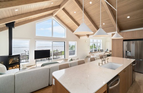 Petite-Riviere-Saint-Francois Casa | Chalet Rouge Charlevoix