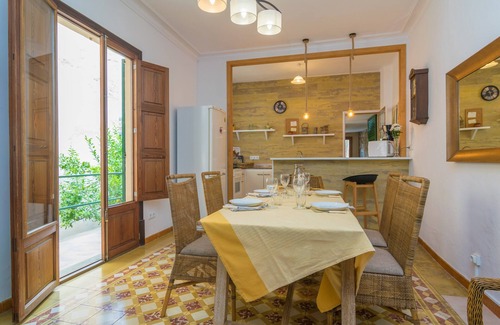 Sóller Casa | CA SA TIA (SÓLLER) - Casa de pueblo con bonito patio en el centro de Sóller . WiFi Grati