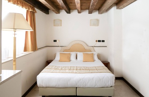 Santa Croce Casa | Ca' San Giorgio Relais & Suites