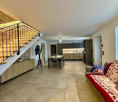 Oliero Cama Y Desayuno | Ca' Santina Rooms & Shared Kitchen