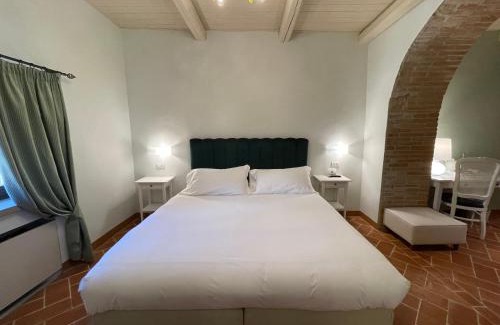 Montecalvo in Foglia Casa | Ca' Virginia Country House Wellness