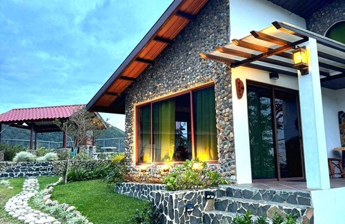 Panama Oeste Province Cabaña | Cabaña de montaña PIKA 01 by Pika Cabins