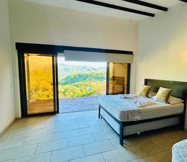 Sopetran Casa | Cabaña Cedro Amarillo - moderna con jacuzzi en Sopetran, cerca de Medellín