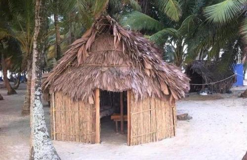 Carti Tupile Apartamento | Cabaña compartido en las Isla de San blas Niadub