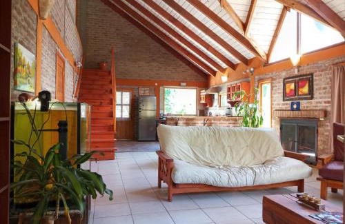 San Martín de los Andes Casa | Cabaña con costa de arroyo