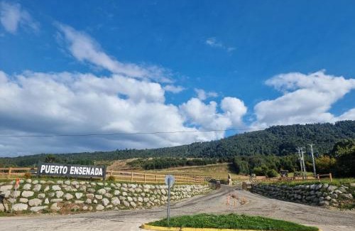 Ensenada Chalet De Esquí | Cabaña con vista panorámica inigualable al lago Llanquihue y volcán Osorno
