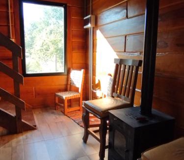 Villa General Belgrano Chalet De Esquí | Cabaña de quebracho de dos pisos