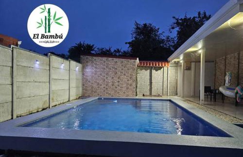Juan Viñas Casa | Cabaña de Descanso El Bambú