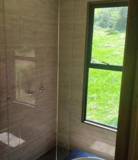La Calera Chalet De Esquí | CABAÑA DEL TUCÁN, vía Chingaza