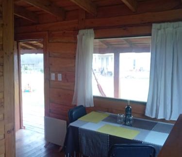 Tandil Chalet De Esquí | Cabaña El Cardenal