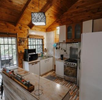Pinto Casa | Cabaña en Los Lleuques, termas de Chillán