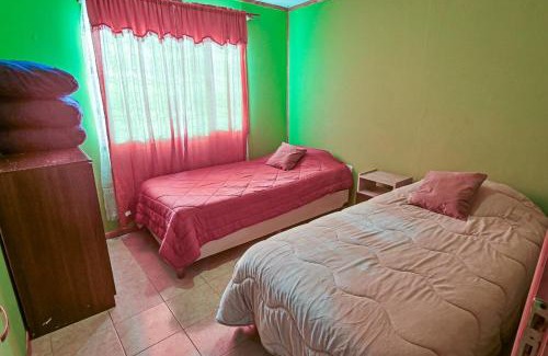 Atlántico Casa | Cabaña familiar cerca del mar en Caleta Olivia