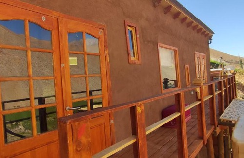 Paihuano Casa | Cabaña Hojitas de Laurel con Vista Panorámica